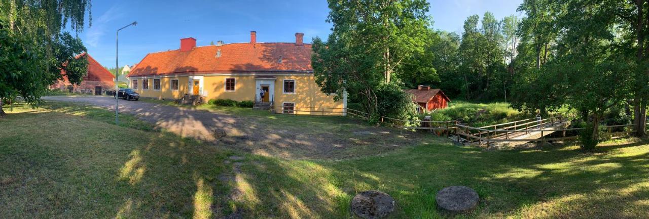 Hostal Eds Bruk Basecamp Edsbruk Exterior foto